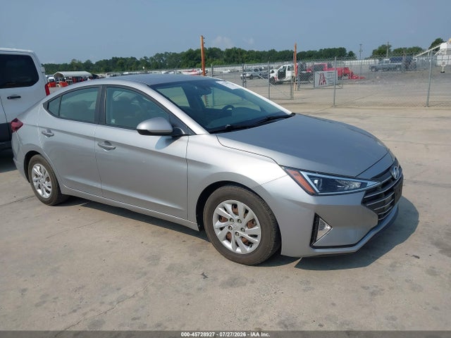 2020 Hyundai Elantra Se მანქანა იყიდება აუქციონზე, vin: 5NPD74LF2LH603270, აუქციონის ნომერი: 45728927
