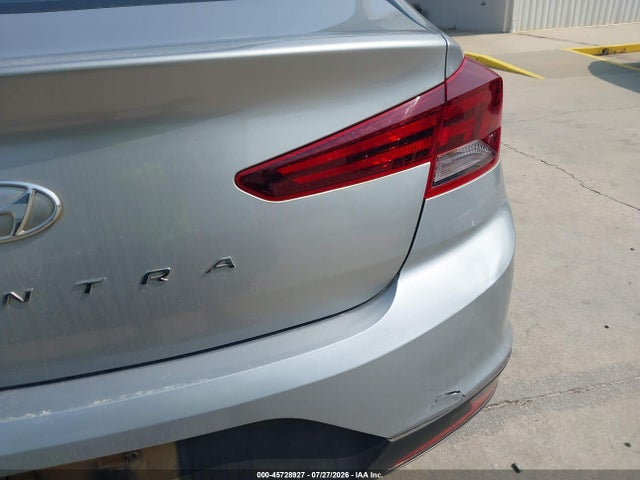 Продаж на аукціоні авто 2020 Hyundai Elantra Se, vin: 5NPD74LF2LH603270, номер лоту: 45728927