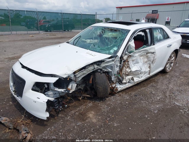 Auction sale of the 2017 Chrysler 300c, vin: 2C3CCAEGXHH570700, lot number: 45728962