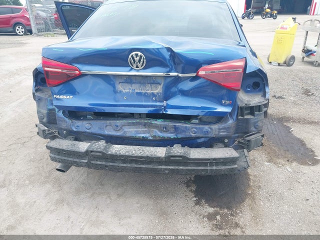 2017 Volkswagen Passat 1.8t R-line მანქანა იყიდება აუქციონზე, vin: 1VWDT7A38HC058245, აუქციონის ნომერი: 45728975