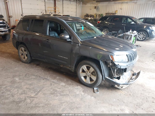 2016 Jeep Compass Sport/north მანქანა იყიდება აუქციონზე, vin: 1C4NJDAB0GD579228, აუქციონის ნომერი: 45729013