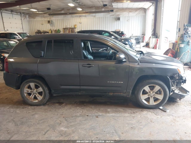 45729013 :رقم المزاد ، 1C4NJDAB0GD579228 vin ، 2016 Jeep Compass Sport/north مزاد بيع