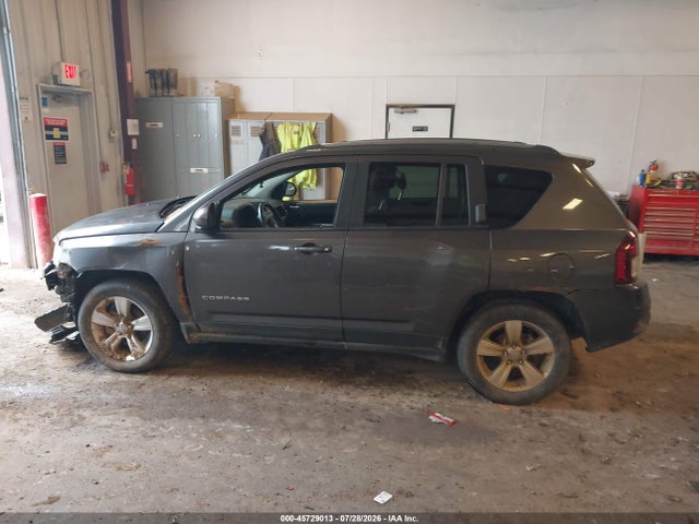 45729013 :رقم المزاد ، 1C4NJDAB0GD579228 vin ، 2016 Jeep Compass Sport/north مزاد بيع