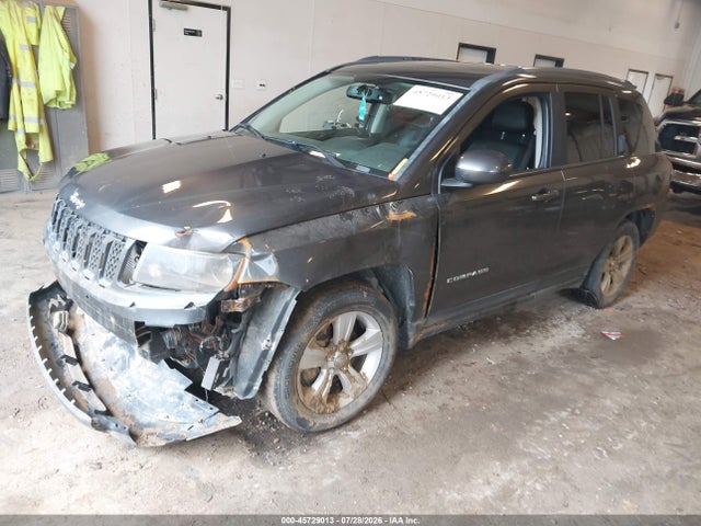 45729013 :رقم المزاد ، 1C4NJDAB0GD579228 vin ، 2016 Jeep Compass Sport/north مزاد بيع