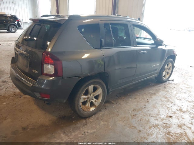 45729013 :رقم المزاد ، 1C4NJDAB0GD579228 vin ، 2016 Jeep Compass Sport/north مزاد بيع