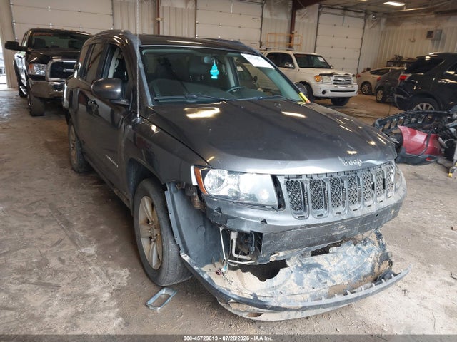 45729013 :رقم المزاد ، 1C4NJDAB0GD579228 vin ، 2016 Jeep Compass Sport/north مزاد بيع