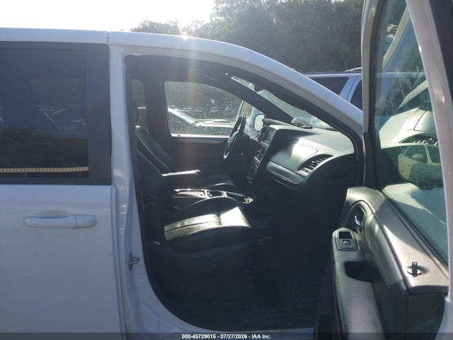 Продаж на аукціоні авто 2019 Dodge Grand Caravan Gt, vin: 2C4RDGEG3KR529686, номер лоту: 45729015
