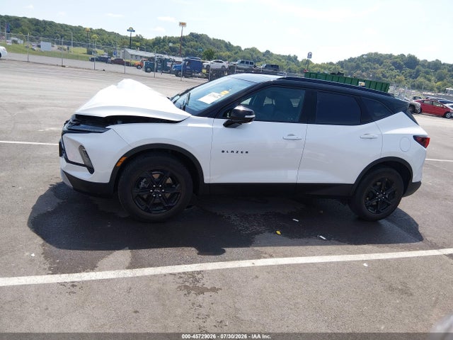 Продаж на аукціоні авто 2024 Chevrolet Blazer Fwd 3lt, vin: 3GNKBDRSXRS202968, номер лоту: 45729026