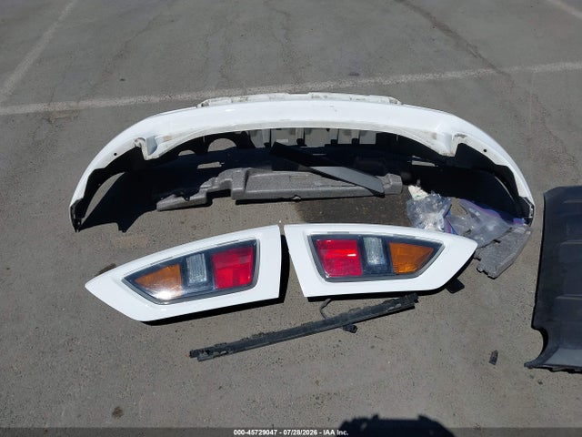 Продаж на аукціоні авто 2010 Kia Soul +, vin: KNDJT2A25A7115984, номер лоту: 45729047