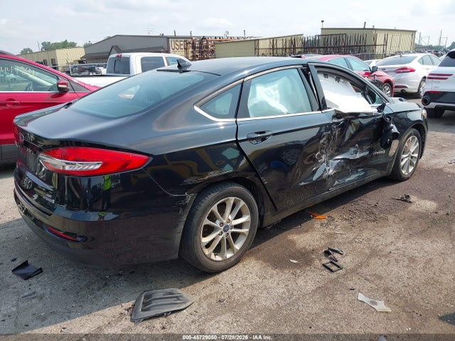 Продажа на аукционе авто 2019 Ford Fusion Hybrid Se, vin: 3FA6P0LU3KR130948, номер лота: 45729050