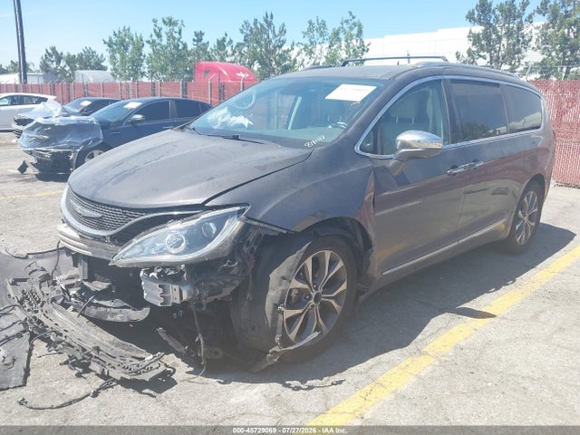 2C4RC1GGXHR668817 Chrysler Pacifica Limited