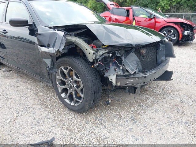 45729087 :رقم المزاد ، 2C3CCAGG5GH244329 vin ، 2016 Chrysler 300 300s مزاد بيع