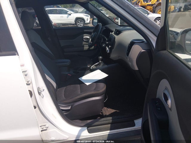 KIA SOUL + 2014 KNDJP3A52E7073395 Image 5
