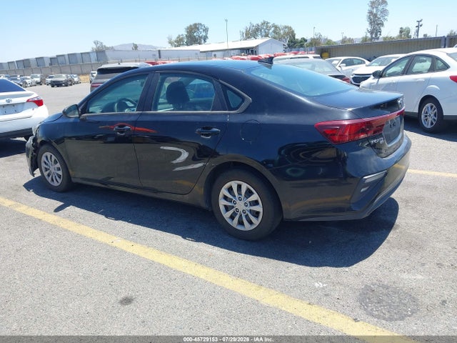 KIA FORTE FE 2021 3KPF24AD5ME368331 Image 3
