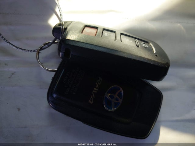JTMB6RFV7ND535566 Toyota Rav4 Hybrid Xle Premium