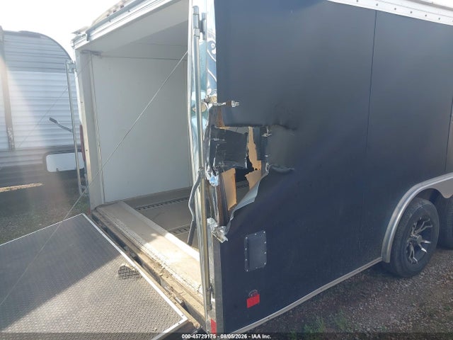 2017 Haulmark Haulmark Trailer მანქანა იყიდება აუქციონზე, vin: 575GB2023HH351441, აუქციონის ნომერი: 45729175