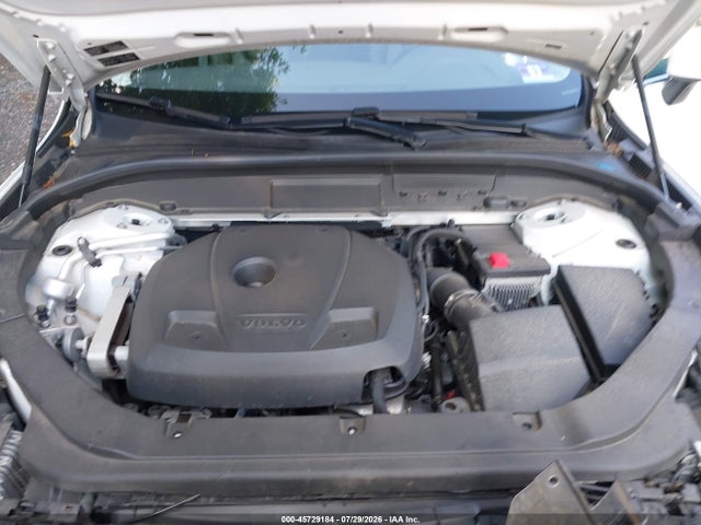 Продажа на аукционе авто 2019 Volvo Xc60 T5 Momentum, vin: LYV102RK1KB325900, номер лота: 45729184