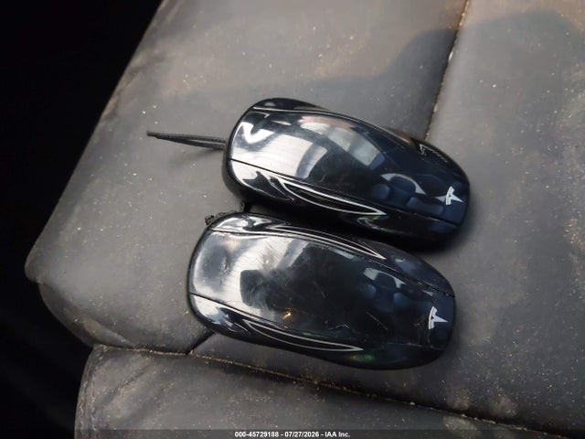 Продаж на аукціоні авто 2017 Tesla Model S 100d/60d/75d/90d/p100d, vin: 5YJSA1E25HF230278, номер лоту: 45729188