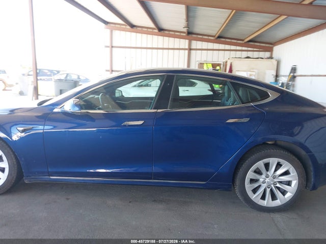Продаж на аукціоні авто 2017 Tesla Model S 100d/60d/75d/90d/p100d, vin: 5YJSA1E25HF230278, номер лоту: 45729188