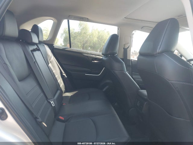 Toyota Rav4 Xle Premium 2024 2T3A1RFVXRC427561 Image 8