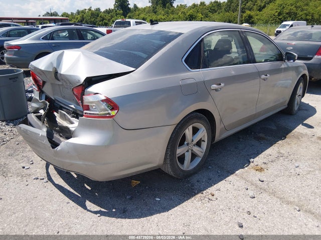 Aukcja sprzedaży 2013 Volkswagen Passat 2.5l Se, vin: 1VWBP7A35DC050321, numer aukcji: 45729208