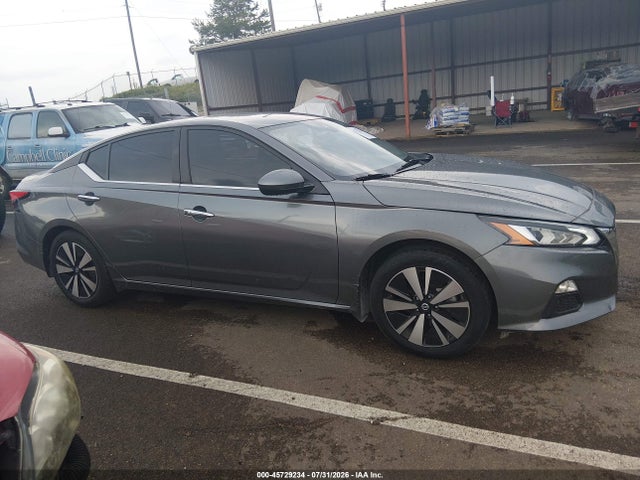 45729234 :رقم المزاد ، 1N4BL4DV1NN340450 vin ، 2022 Nissan Altima Sv Fwd مزاد بيع