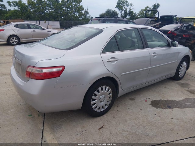 2007 Toyota Camry Le მანქანა იყიდება აუქციონზე, vin: 4T1BE46K37U592325, აუქციონის ნომერი: 45729242