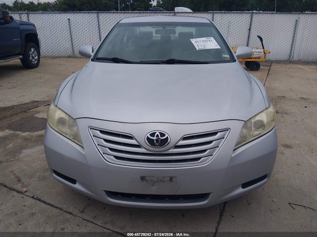 2007 Toyota Camry Le მანქანა იყიდება აუქციონზე, vin: 4T1BE46K37U592325, აუქციონის ნომერი: 45729242