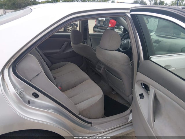 2007 Toyota Camry Le მანქანა იყიდება აუქციონზე, vin: 4T1BE46K37U592325, აუქციონის ნომერი: 45729242