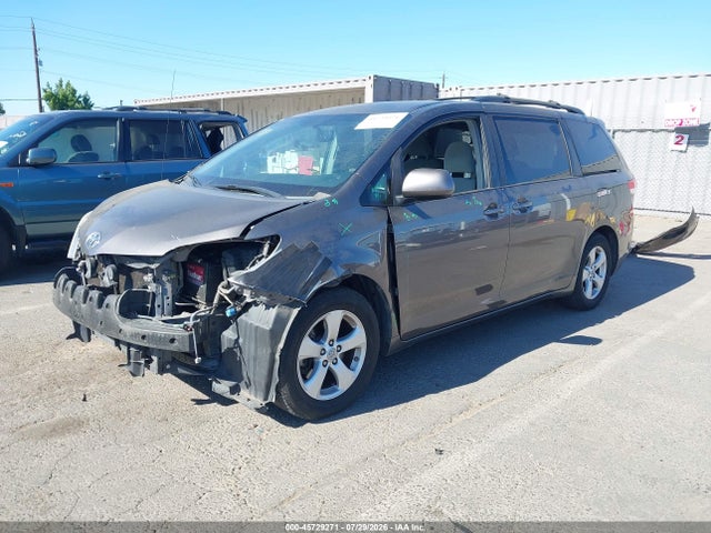 5TDKK3DC2ES446602 Toyota Sienna Le V6 8 Passenger