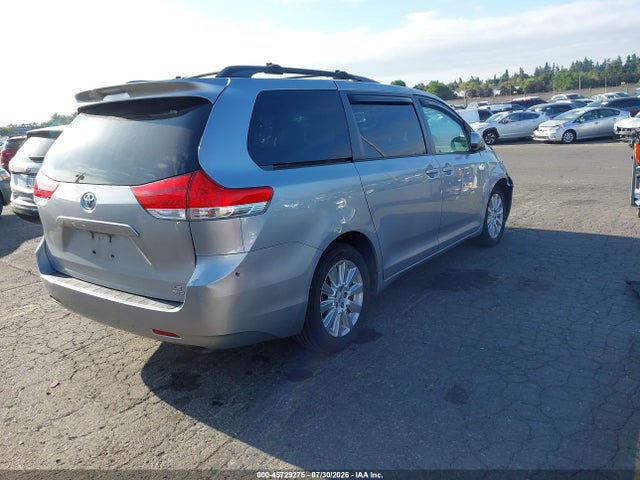 45729275 :رقم المزاد ، 5TDJK3DC8ES089129 vin ، 2014 Toyota Sienna Le 7 Passenger مزاد بيع