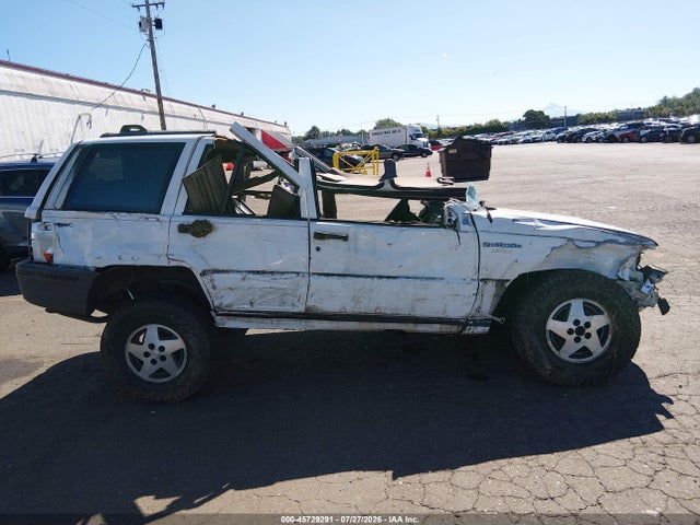 45729291 :رقم المزاد ، 1J4GZ58S0RC166032 vin ، 1994 Jeep Grand Cherokee Laredo مزاد بيع
