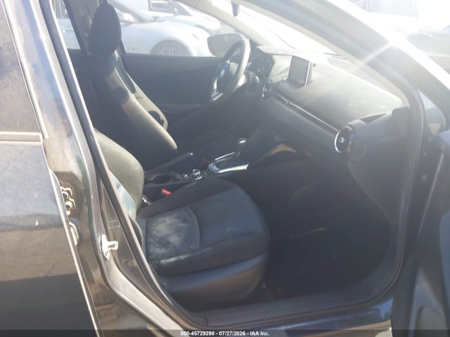 3MYDLBYV6JY317780 Toyota YARIS IA