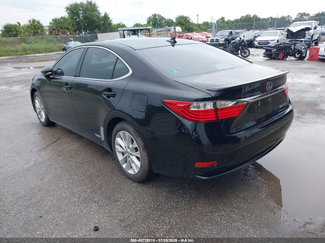 45729315 :رقم المزاد ، JTHBW1GGXD2023911 vin ، 2013 Lexus Es 300h مزاد بيع