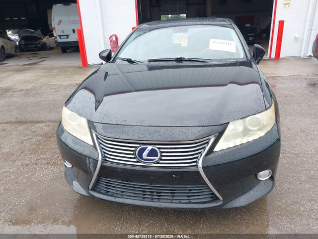 45729315 :رقم المزاد ، JTHBW1GGXD2023911 vin ، 2013 Lexus Es 300h مزاد بيع