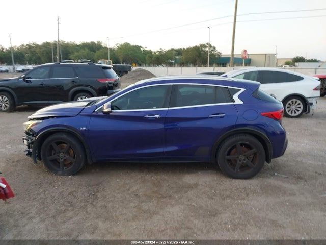 45729324 :رقم المزاد ، SJKCH5CP3HA020189 vin ، 2017 Infiniti Qx30 Premium مزاد بيع