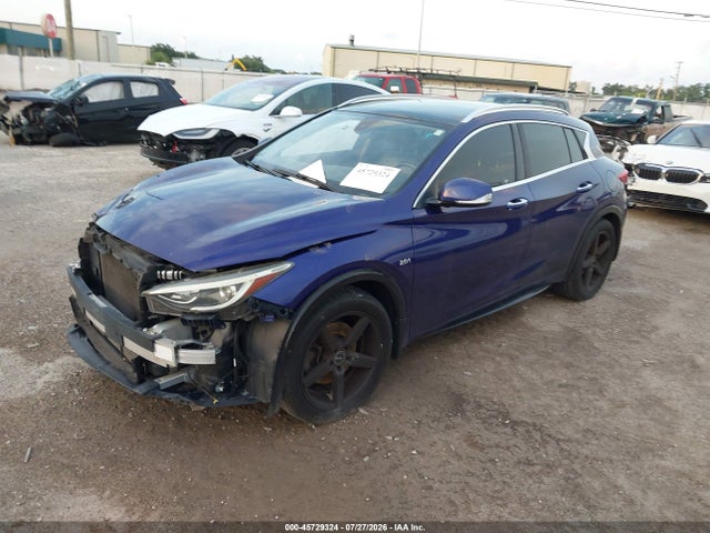 45729324 :رقم المزاد ، SJKCH5CP3HA020189 vin ، 2017 Infiniti Qx30 Premium مزاد بيع