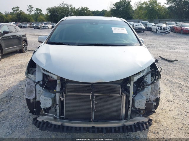 Toyota Sienna Platinum 2022 5TDERKEC4NS085598 Image 13