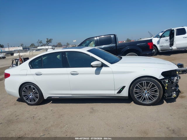 WBAJA5C5XJWA56595 BMW 530I
