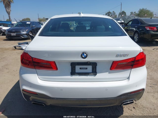 WBAJA5C5XJWA56595 BMW 530I