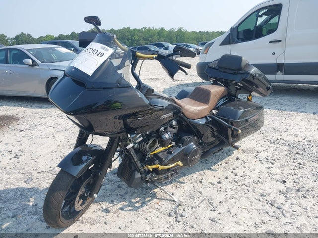 Harley-Davidson FLTRXS 2020 1HD1KTP12LB612576 Image 2