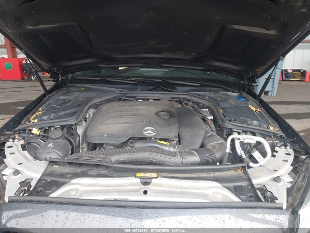 2019 Mercedes-benz C 300 4matic მანქანა იყიდება აუქციონზე, vin: WDDWJ8EB1KF780970, აუქციონის ნომერი: 45729364