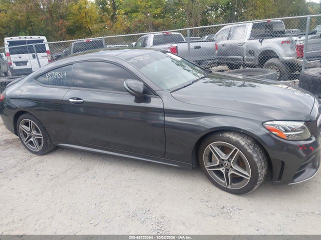 2019 Mercedes-benz C 300 4matic მანქანა იყიდება აუქციონზე, vin: WDDWJ8EB1KF780970, აუქციონის ნომერი: 45729364