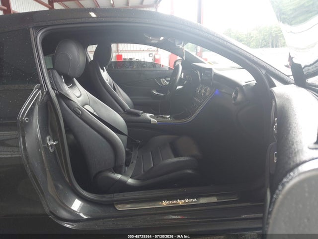 2019 Mercedes-benz C 300 4matic მანქანა იყიდება აუქციონზე, vin: WDDWJ8EB1KF780970, აუქციონის ნომერი: 45729364