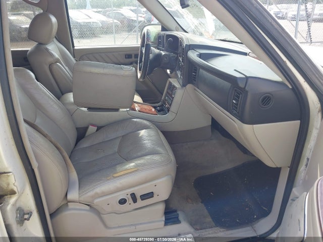 Продажа на аукционе авто 2006 Cadillac Escalade Esv Standard, vin: 3GYFK66N16G185734, номер лота: 45729390