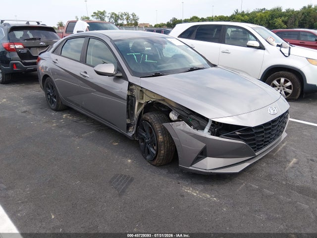 Hyundai ELANTRA SEL 2022 KMHLM4AG5NU325629 zdjęcie główne