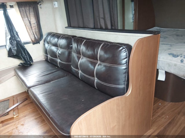 Продаж на аукціоні авто 2016 Forest River Wildwood, vin: 4X4TWDB23G7350610, номер лоту: 45729415