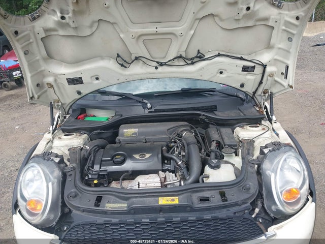 Продажа на аукционе авто 2014 Mini Convertible Cooper S, vin: WMWZP3C59ET298272, номер лота: 45729421