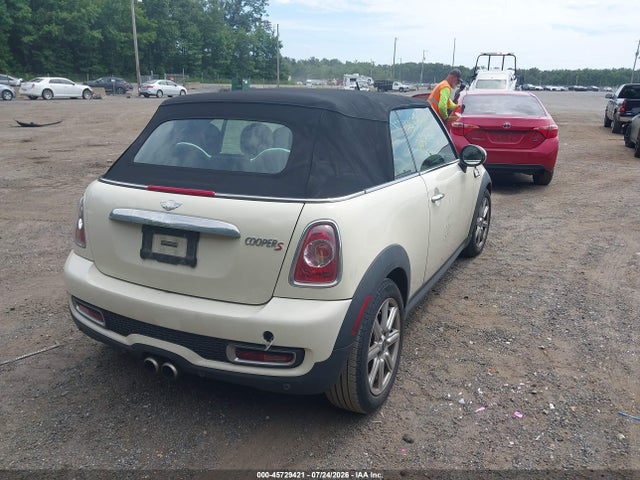 Продажа на аукционе авто 2014 Mini Convertible Cooper S, vin: WMWZP3C59ET298272, номер лота: 45729421