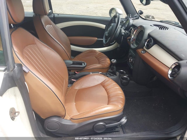 Продажа на аукционе авто 2014 Mini Convertible Cooper S, vin: WMWZP3C59ET298272, номер лота: 45729421